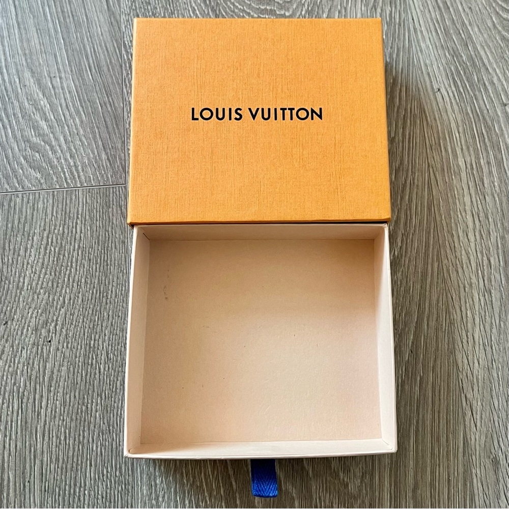 Louis Vuitton Box (BB16) - Picture 7 of 7